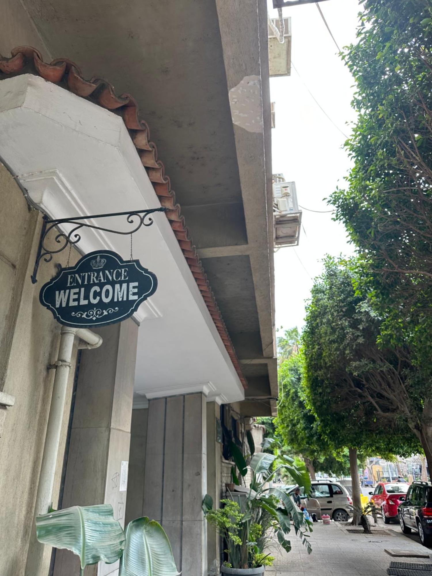 Modern 1-Bedroom Apartment In Zamalek Visits Allowed القاهرة المظهر الخارجي الصورة